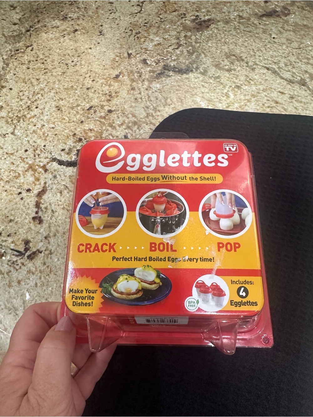 Egglettes Stove-Top Silicone Egg Poacher/Hard Boiled Cups Set of 4 New in Box